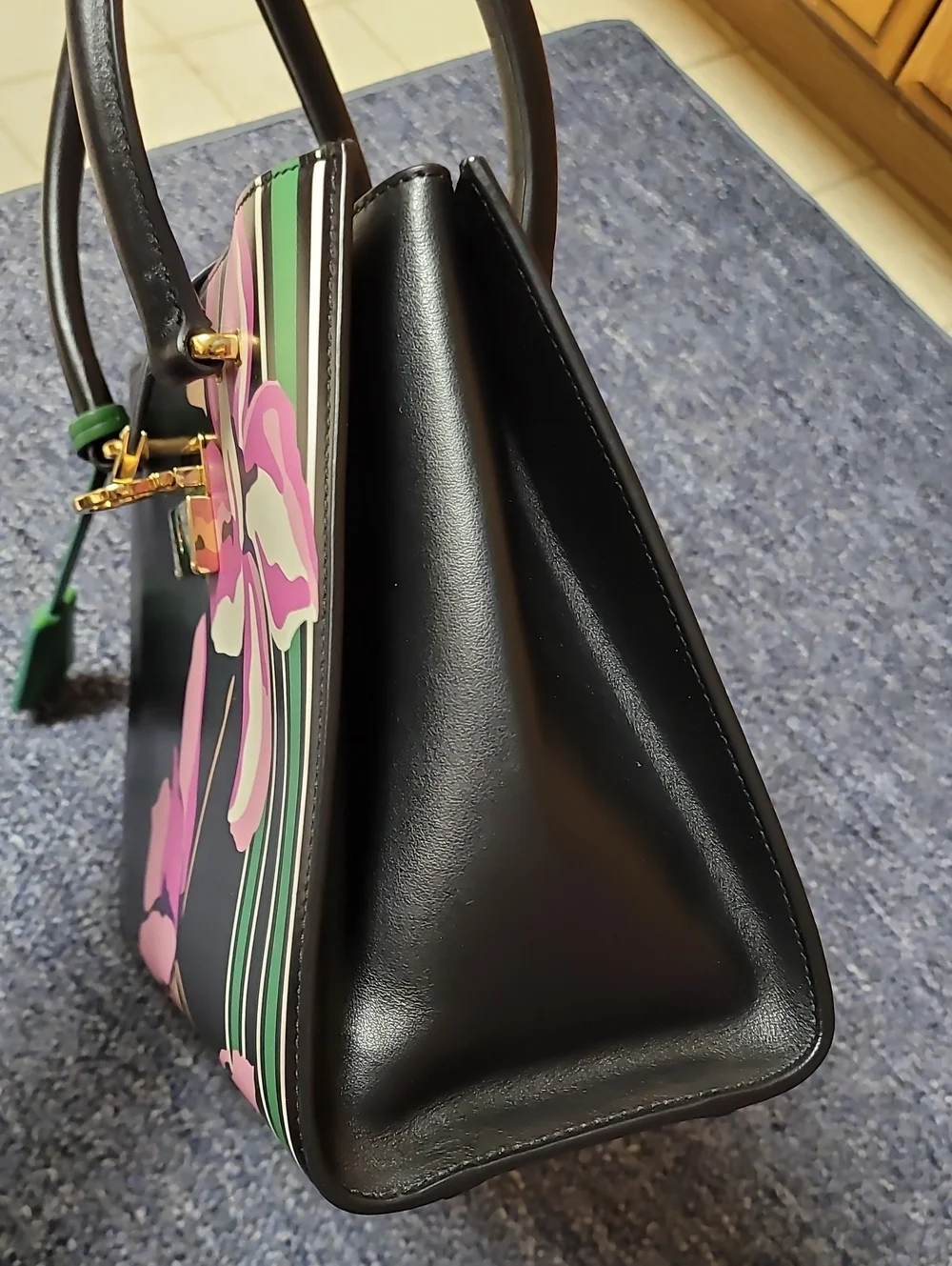 Rare Salvatore Ferragamo Black Floral Tote Bag with Pink Accent - Picture 8 of 14